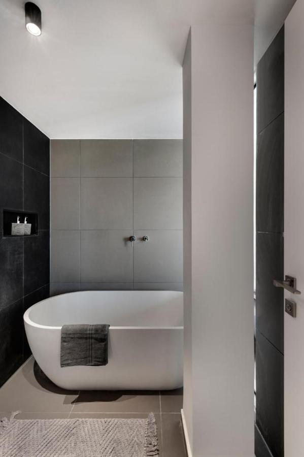 Yefet - By Beach Apartments Tlv テル・アビブ エクステリア 写真