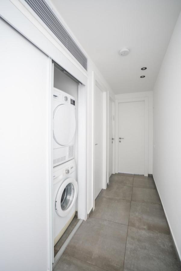 Yefet - By Beach Apartments Tlv テル・アビブ エクステリア 写真