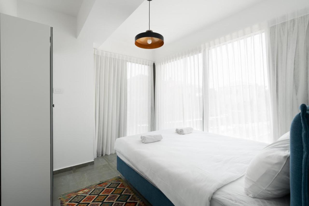 Yefet - By Beach Apartments Tlv テル・アビブ エクステリア 写真